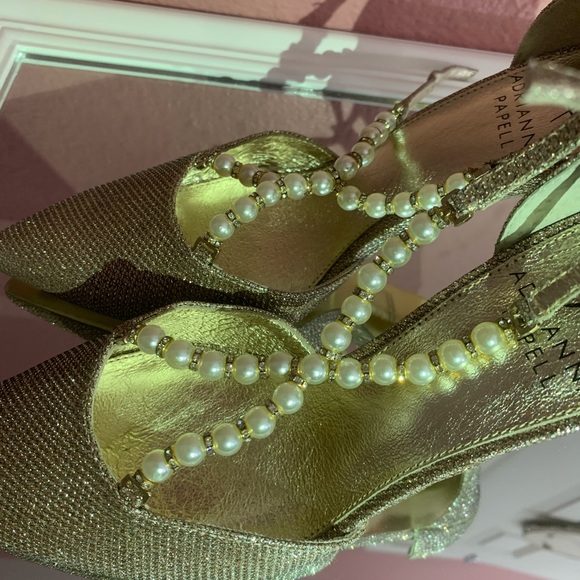 Adrianna Papell women’s Aurora pump - Picture 5 of 8